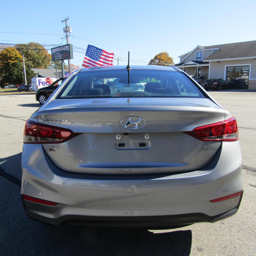 2021 Hyundai Accent SE photo 7