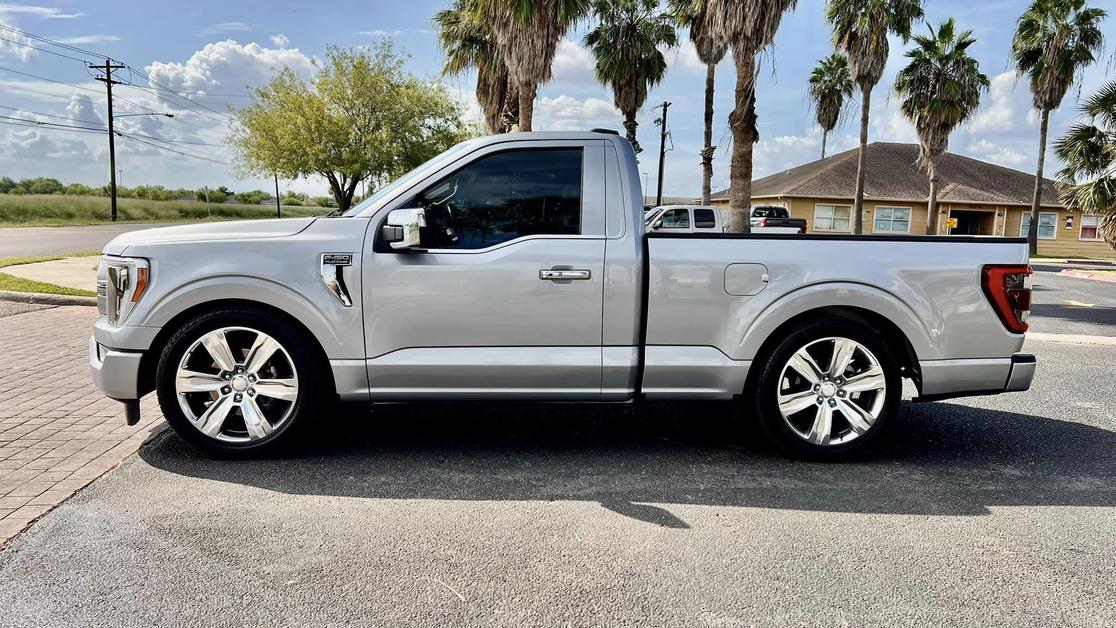 2022 Ford F-150 XL photo 4