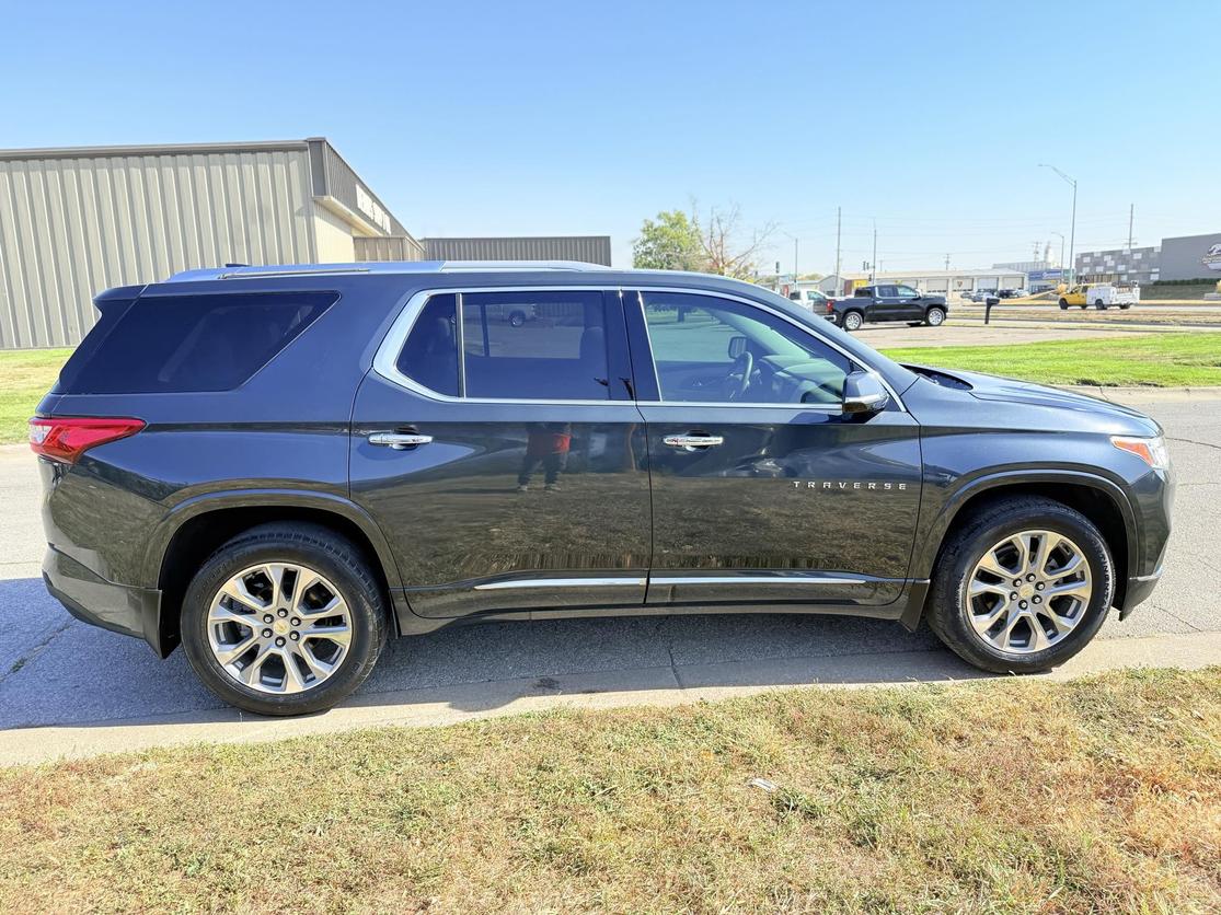 2018 Chevrolet Traverse Premier photo 5