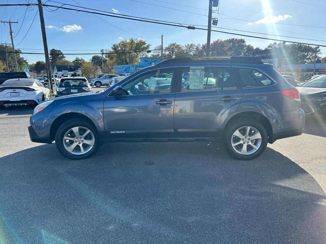 2014 Subaru Outback Base photo 6