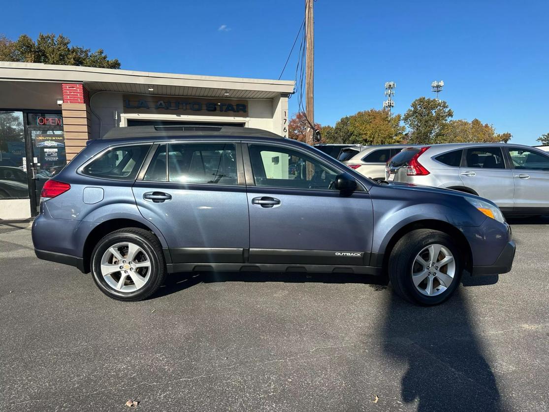 2014 Subaru Outback Base photo 2