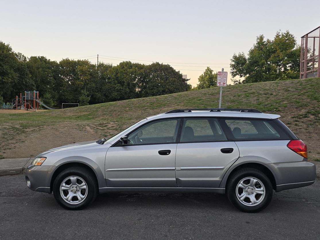 2007 Subaru Outback I photo 6