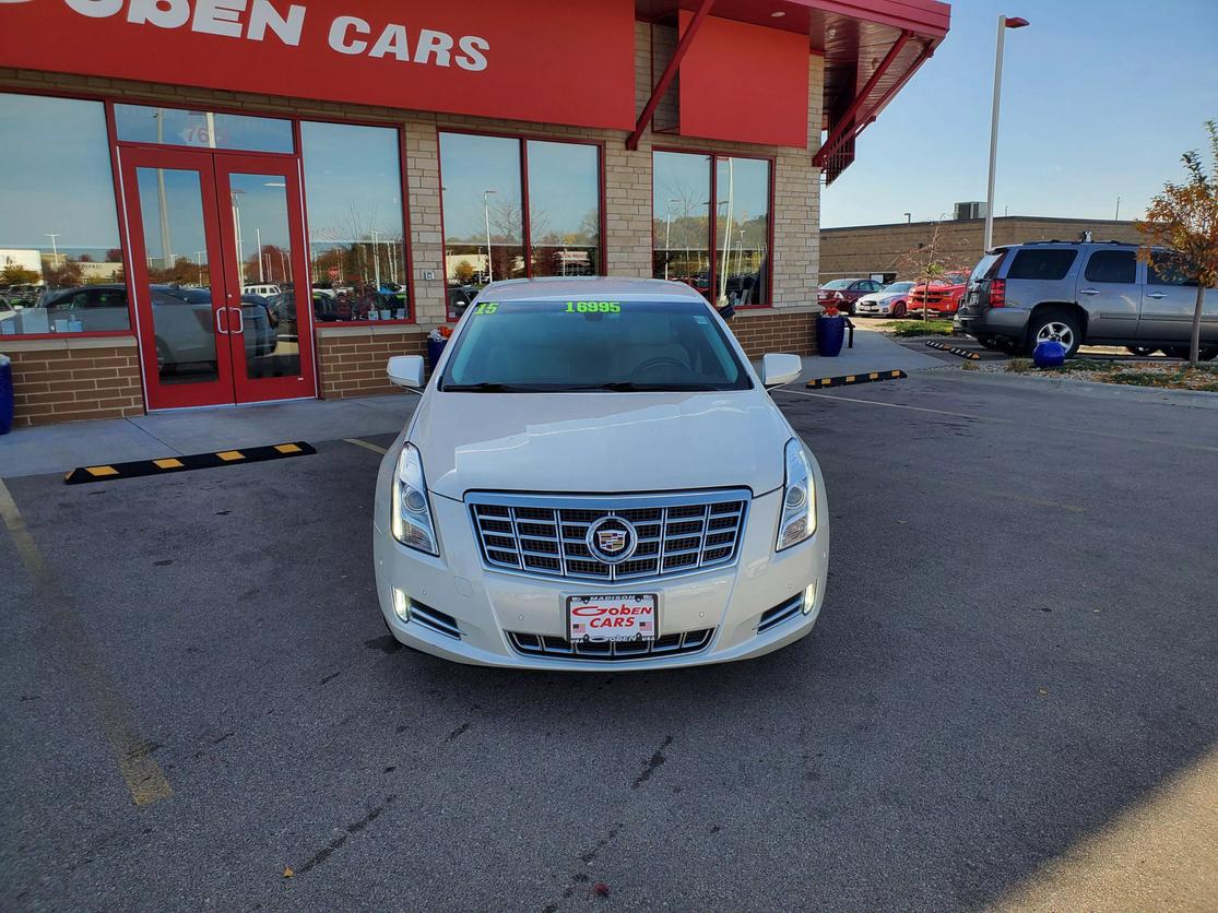 Used 2015 Cadillac XTS Luxury Collection with VIN 2G61M5S36F9244007 for sale in Middleton, WI