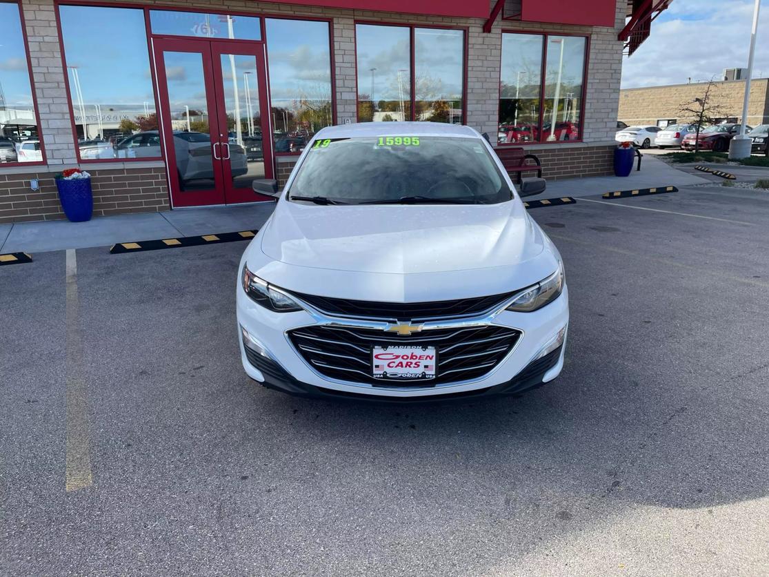 Used 2019 Chevrolet Malibu 1LS with VIN 1G1ZB5ST9KF144371 for sale in Middleton, WI