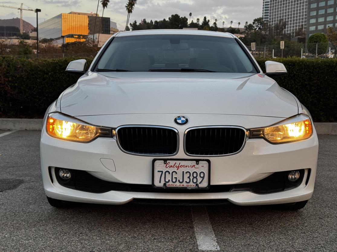 2014 BMW 3 Series 320i photo 4