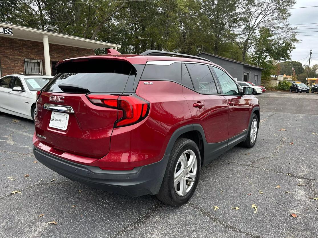 2018 GMC Terrain SLE photo 5