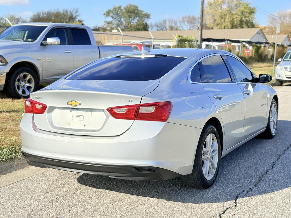 2018 Chevrolet Malibu 1LT photo 5