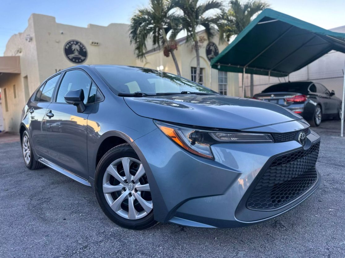2020 Toyota Corolla LE
