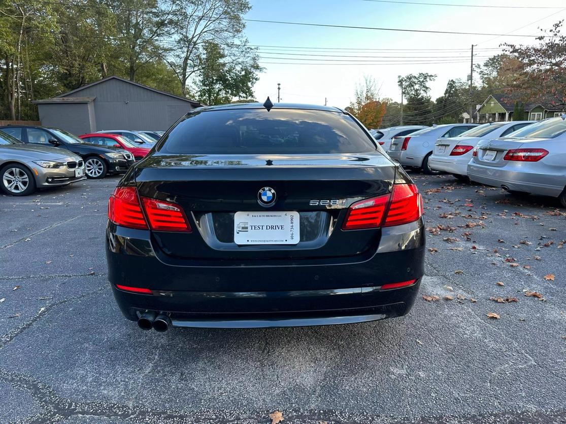 2012 BMW 5 Series 528i photo 6