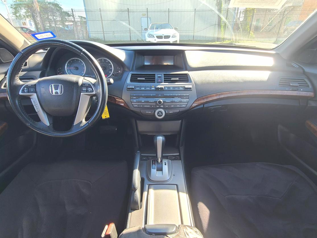 2011 Honda Accord EX-L V6 photo 9