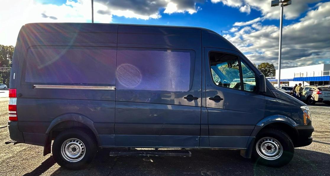 2018 Mercedes-Benz Sprinter Cargo Van Base photo 4