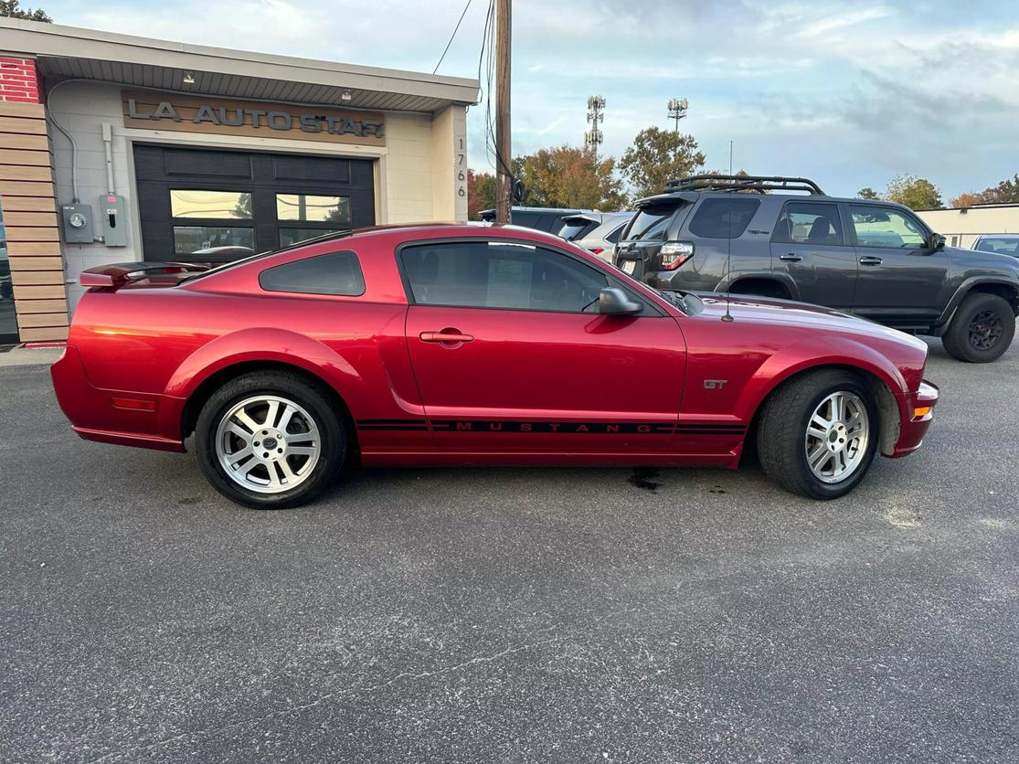 2007 Ford Mustang GT Premium photo 2