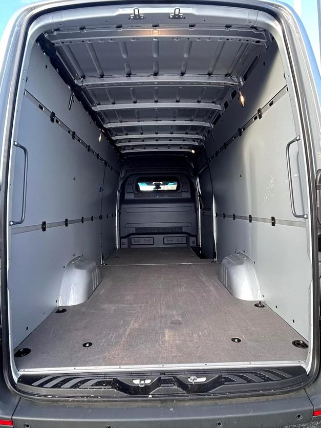 2023 Mercedes-Benz Sprinter Cargo Van Base photo 27