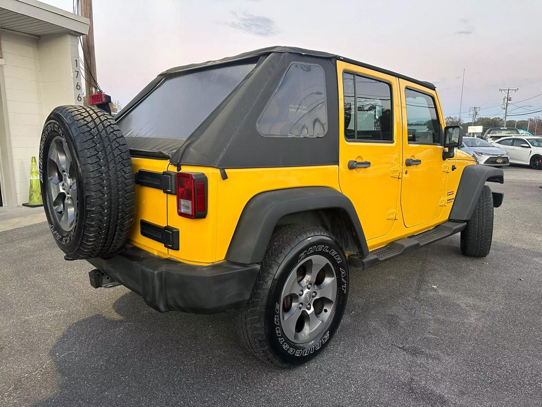 2015 Jeep Wrangler Unlimited Sport photo 3