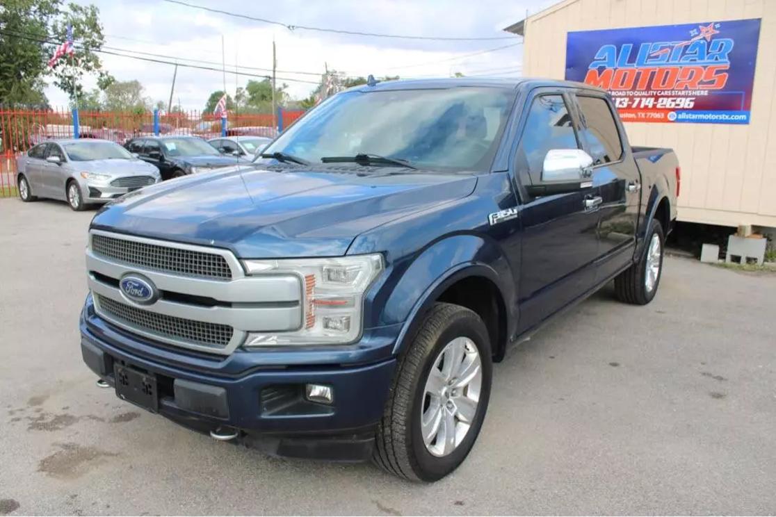 2018 Ford F-150 Platinum photo 2