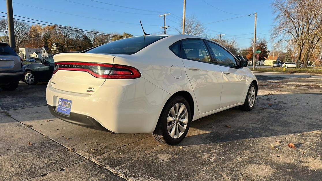 2014 Dodge Dart SXT photo 5