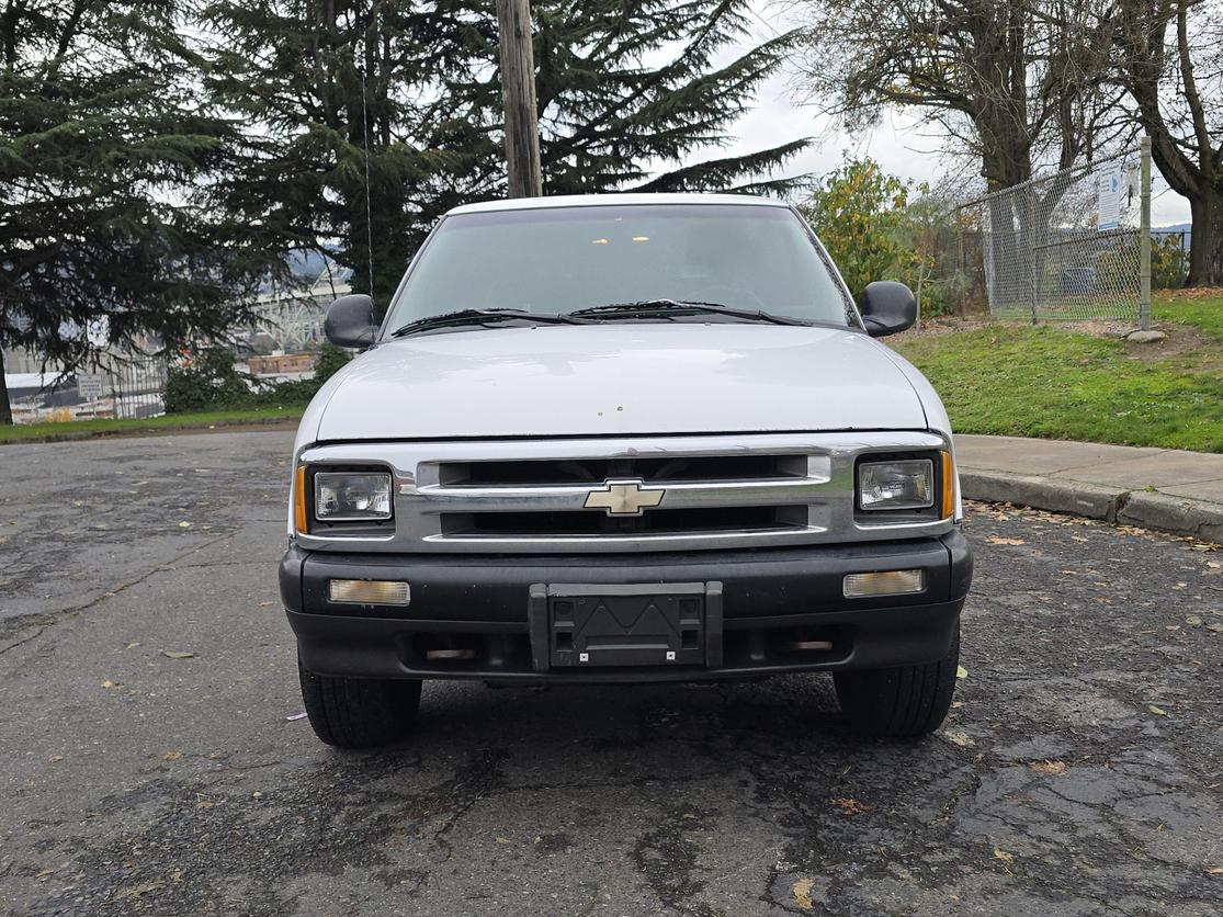 1995 Chevrolet S-10 null photo 7