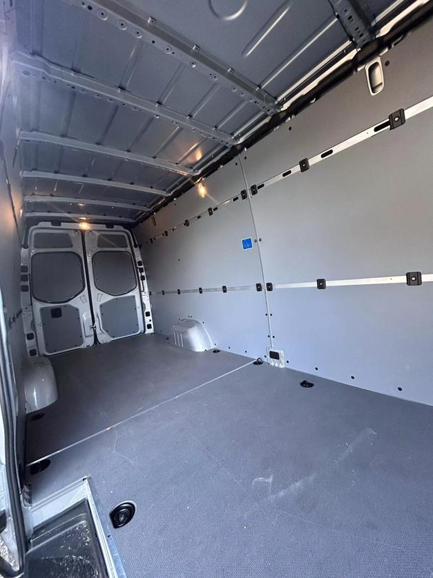 2023 Mercedes-Benz Sprinter Cargo Van Base photo 30