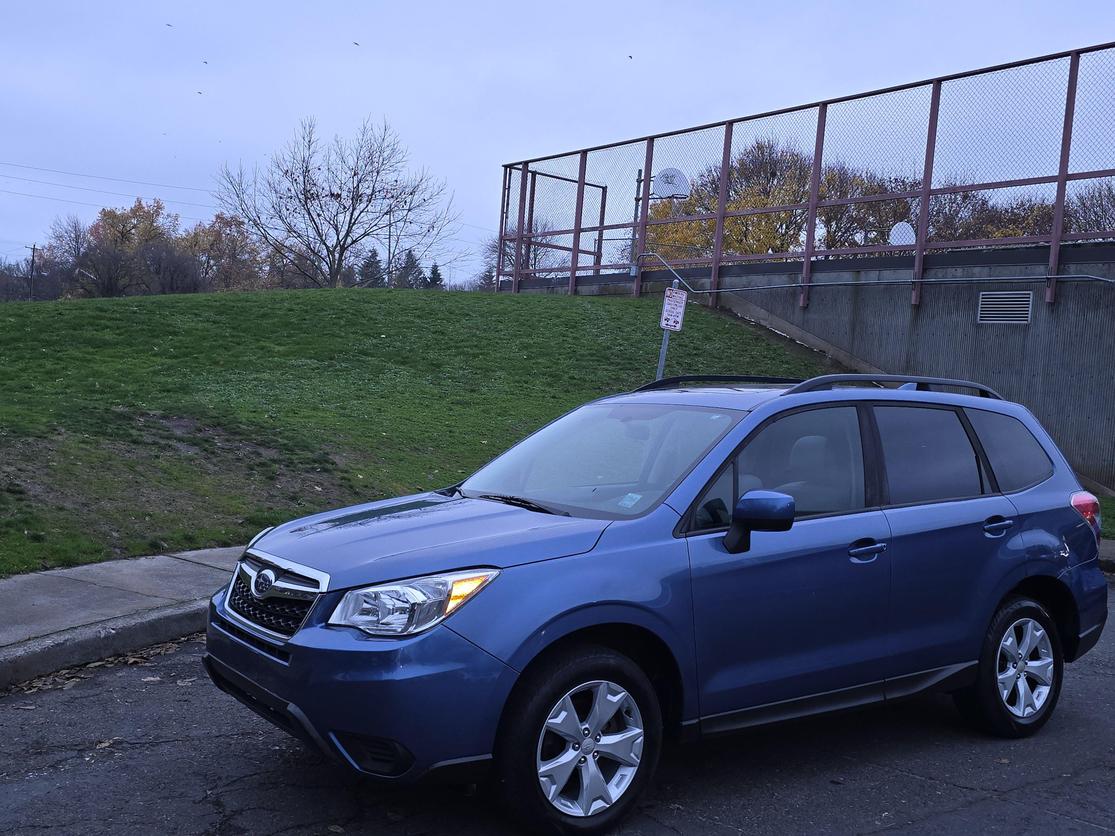 2016 Subaru Forester i Premium photo 3