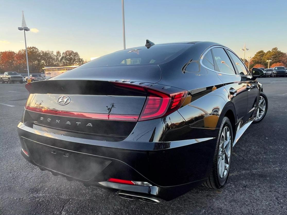 2020 Hyundai Sonata SEL photo 3