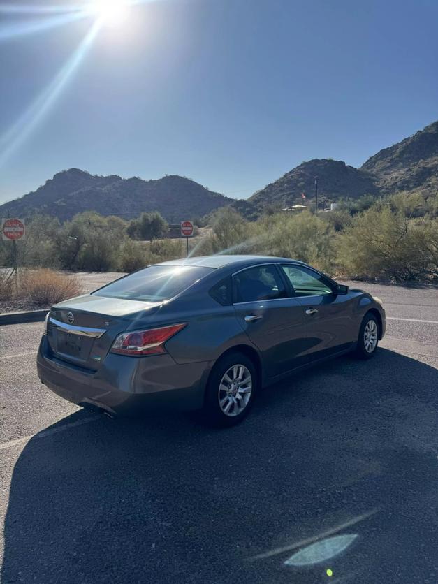 2014 Nissan Altima S photo 6