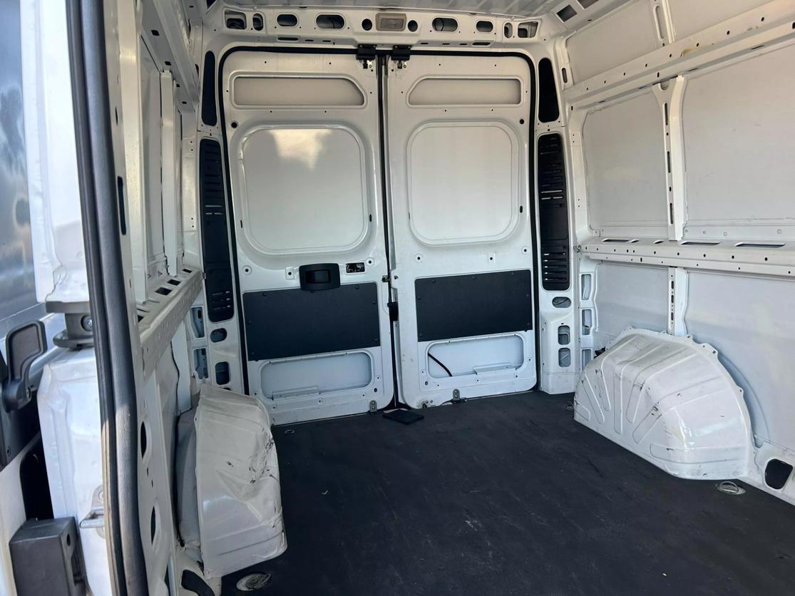 2019 RAM ProMaster Cargo Van Base photo 25