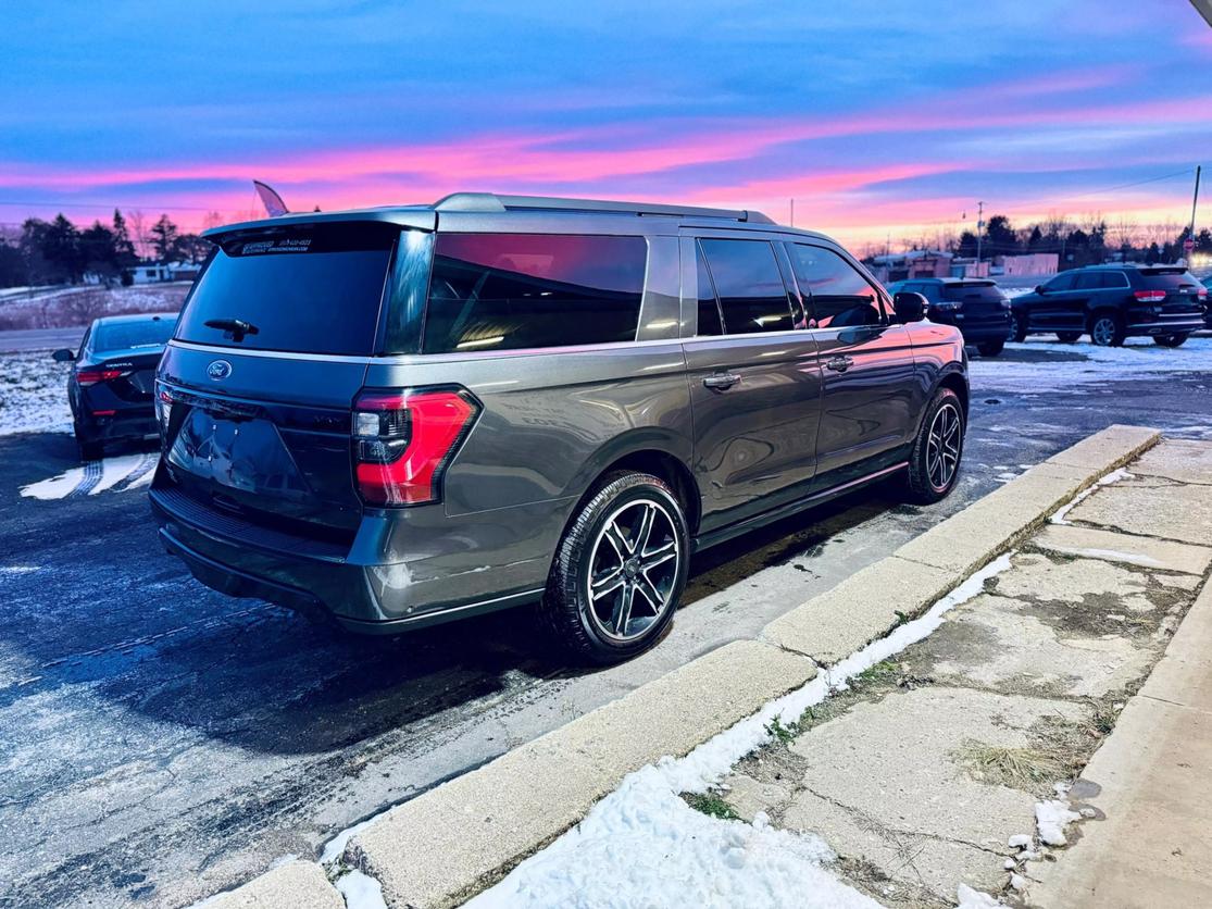 2019 Ford Expedition Limited photo 4