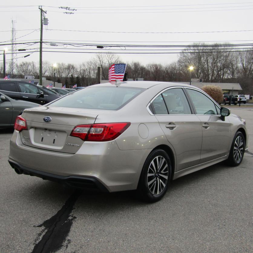 2019 Subaru Legacy Premium photo 8