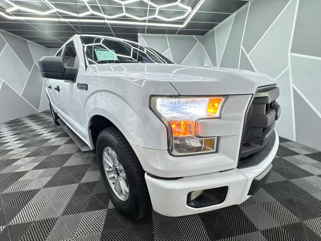 2016 Ford F-150 XL photo 13