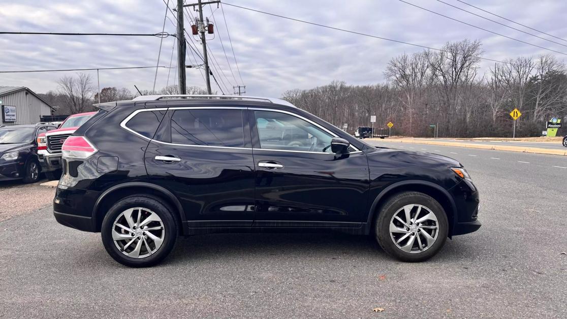 2014 Nissan Rogue SL photo 9