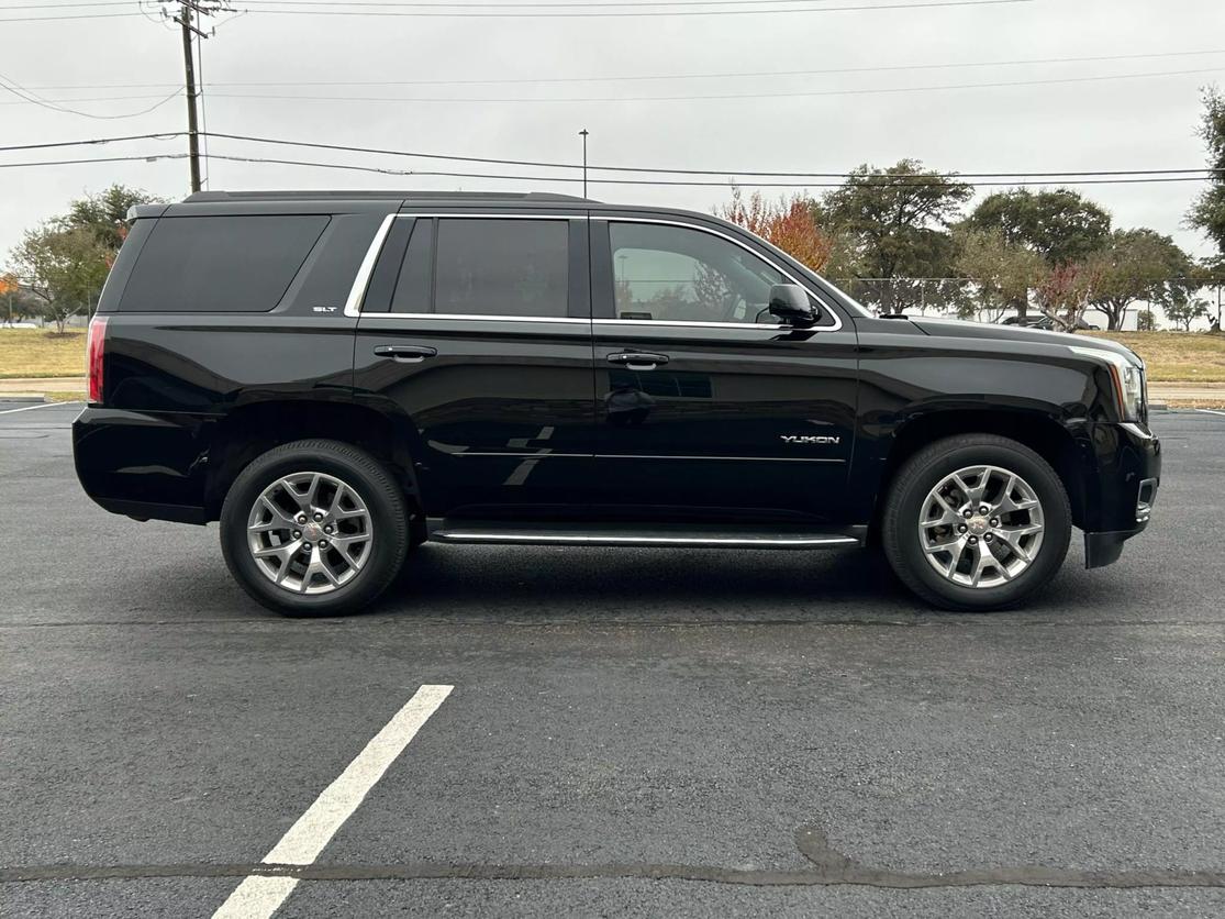 2016 GMC Yukon SLT photo 6