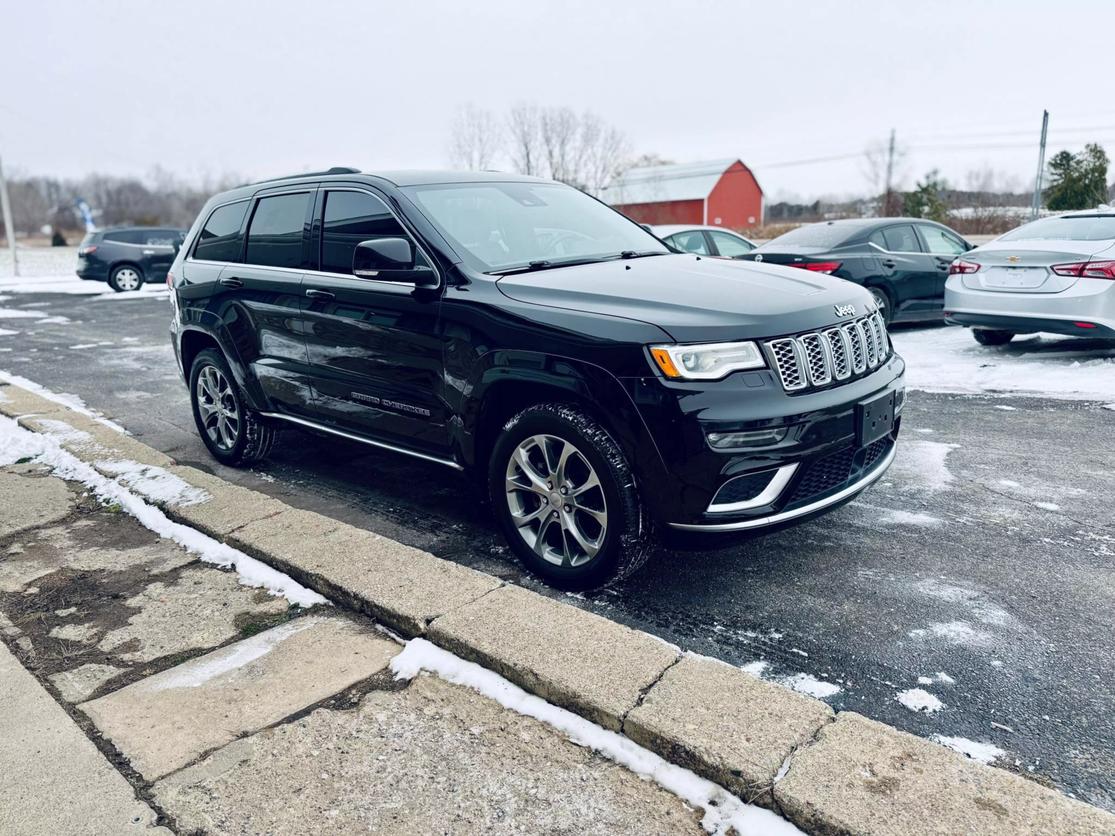 2019 Jeep Grand Cherokee Summit photo 3