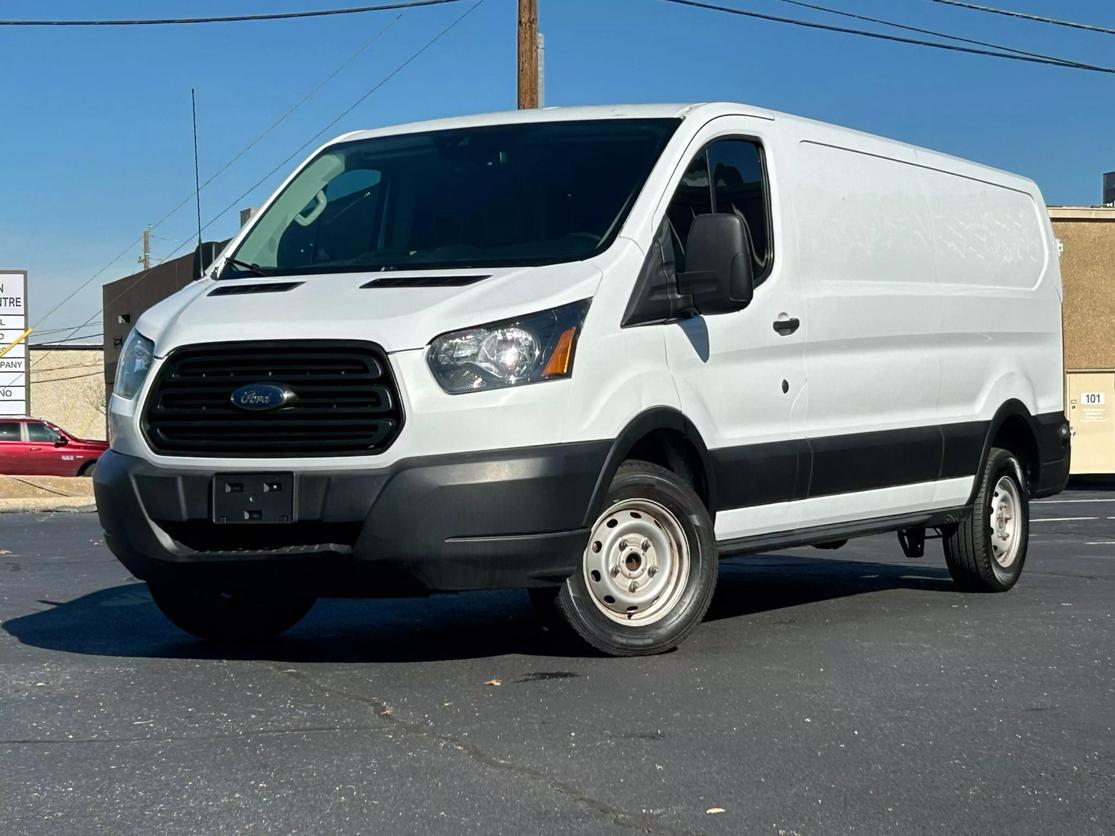 Ford Transit Van's photo