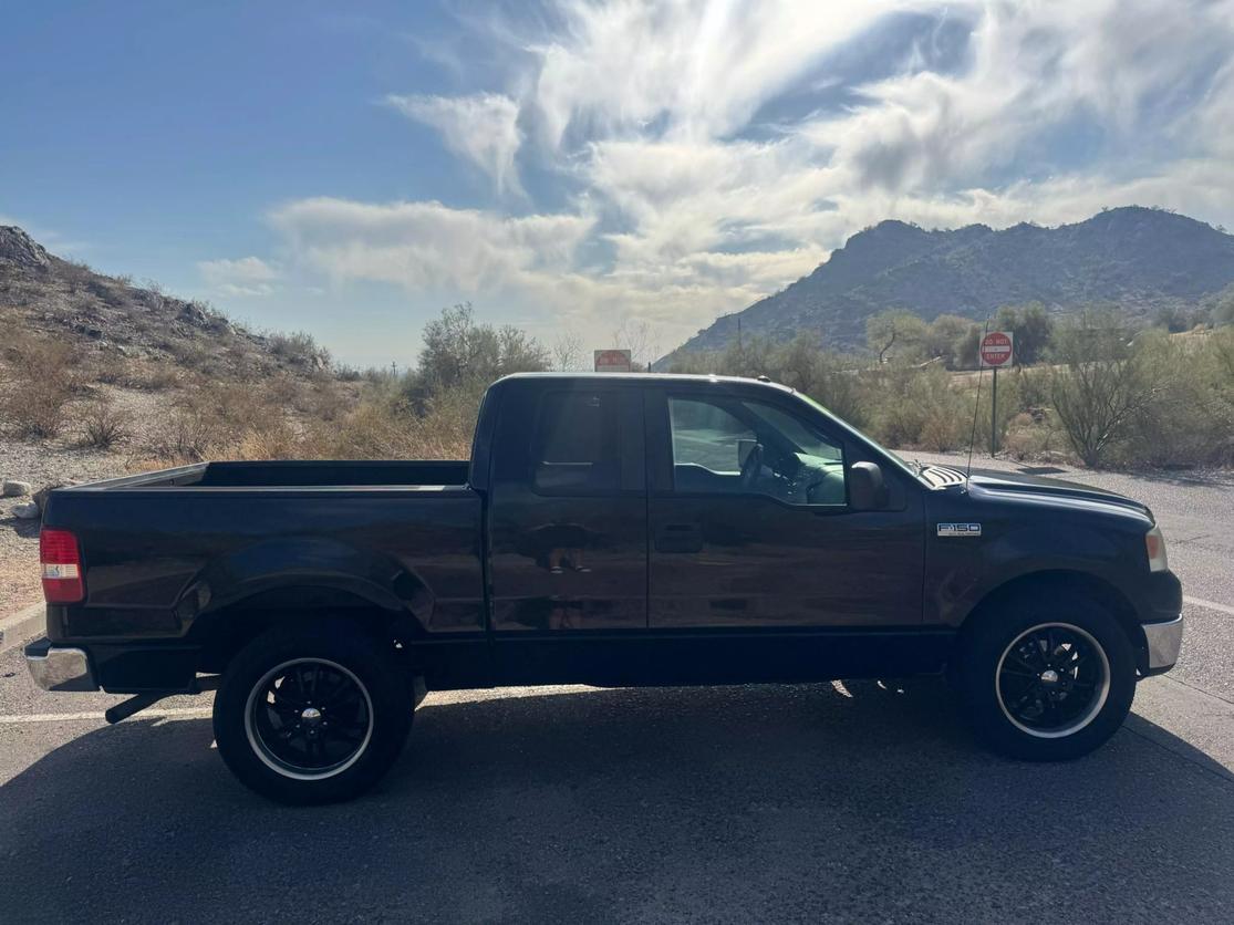 2008 Ford F-150 XLT photo 8