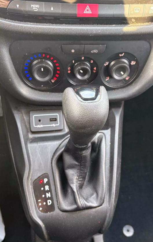 2019 RAM Promaster City SLT photo 11