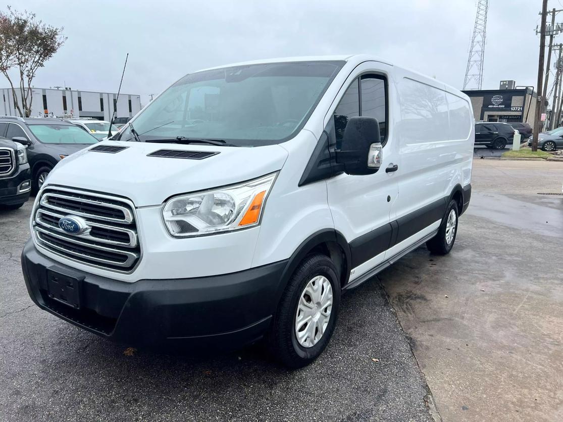 Ford Transit Van's photo