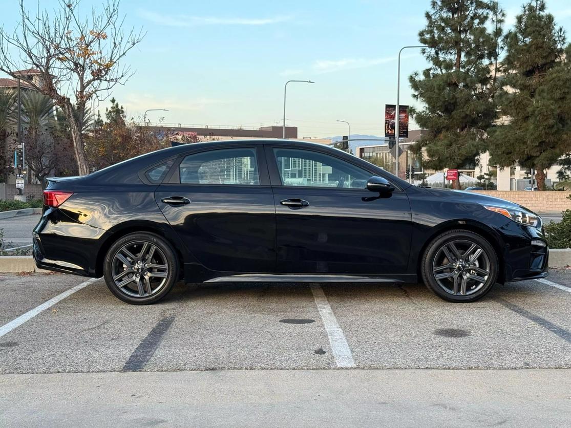 2020 Kia FORTE GT-Line photo 10