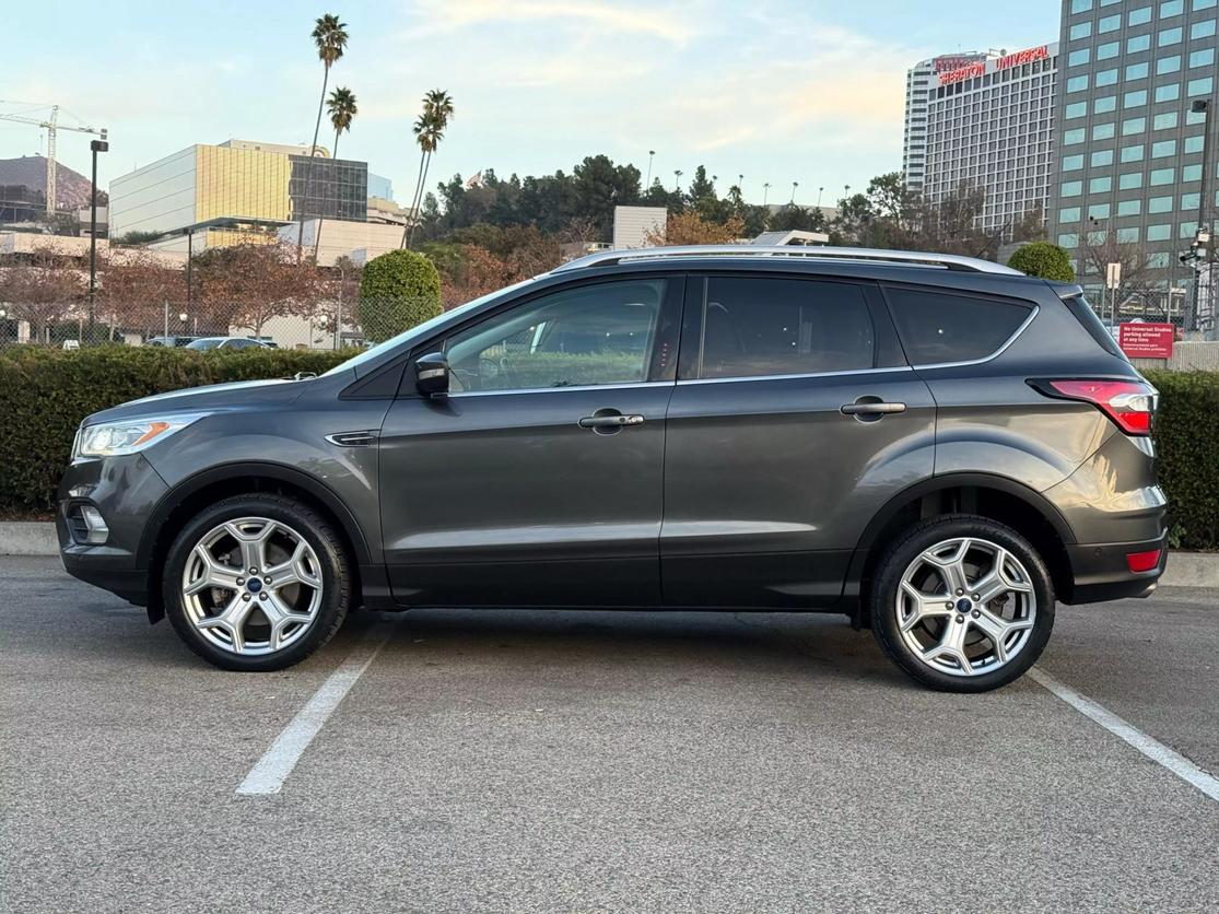 2017 Ford Escape Titanium photo 11