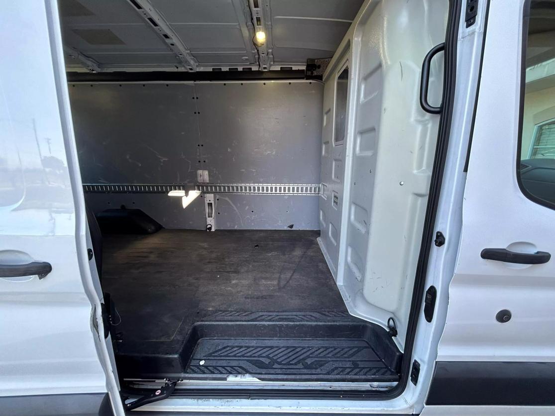 2017 Ford Transit Van Base photo 28