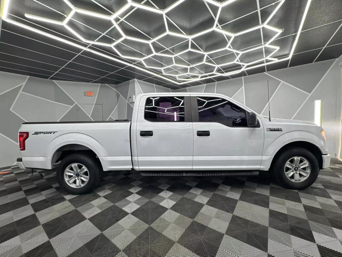 2016 Ford F-150 XL photo 11