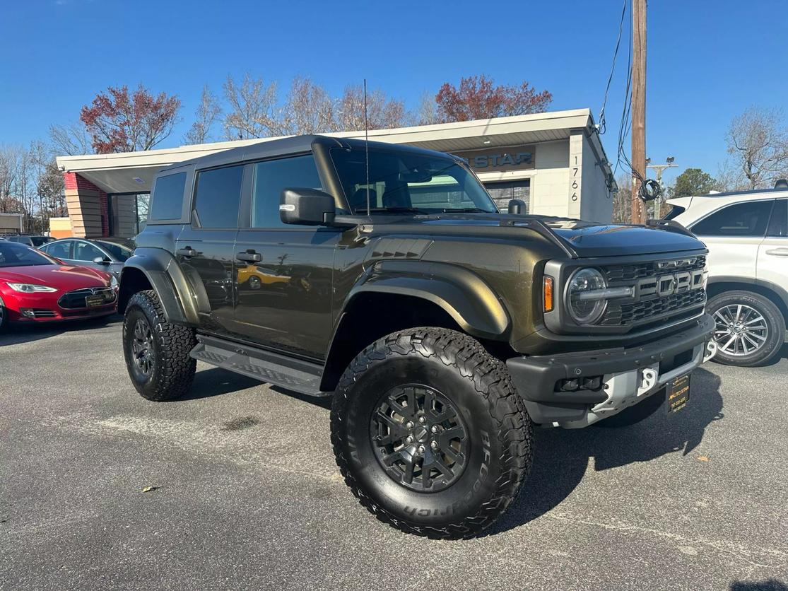 Ford Bronco 4-Door's photo