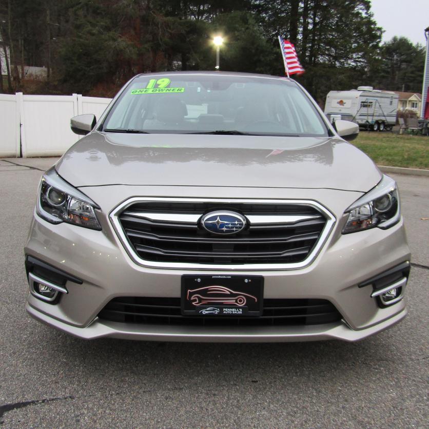 2019 Subaru Legacy Premium photo 3