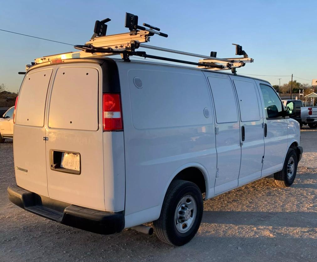 2019 Chevrolet Express Cargo Work Van photo 4