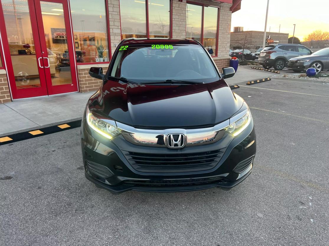 Used 2022 Honda HR-V LX with VIN 3CZRU6H3XNM724435 for sale in Middleton, WI