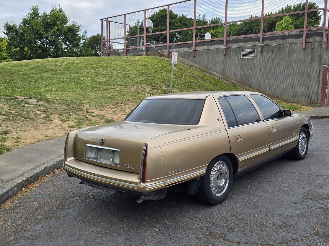 1999 Cadillac DeVille D ELEGANCE photo 4