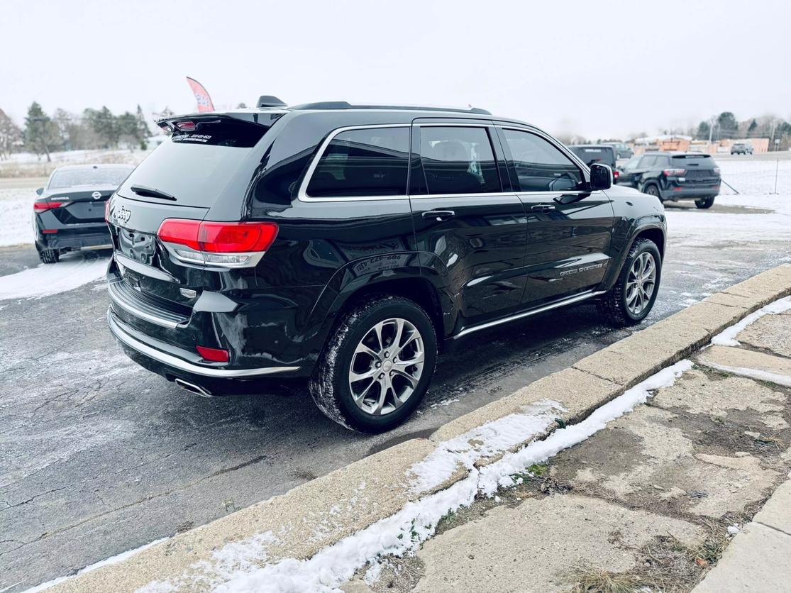 2019 Jeep Grand Cherokee Summit photo 4