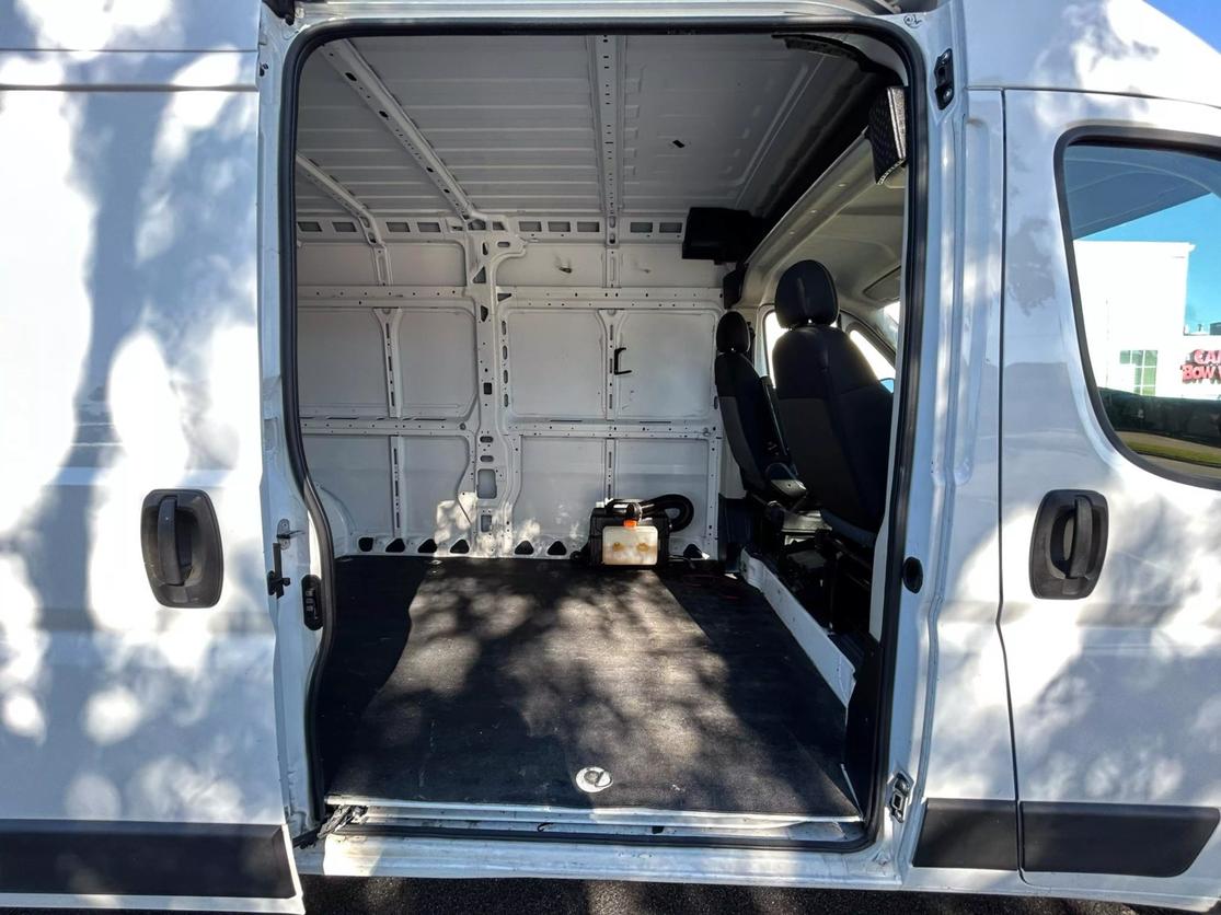 2019 RAM ProMaster Cargo Van Base photo 26