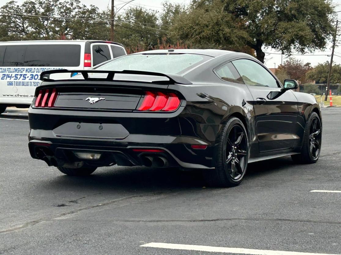 2019 Ford Mustang EcoBoost Premium photo 6