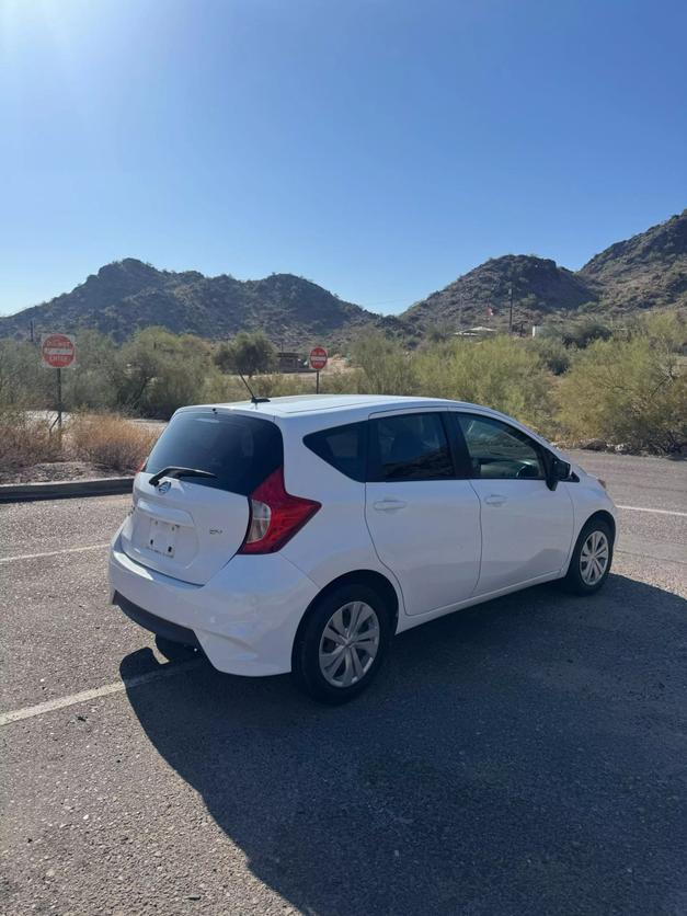 2017 Nissan Versa Note SV photo 6