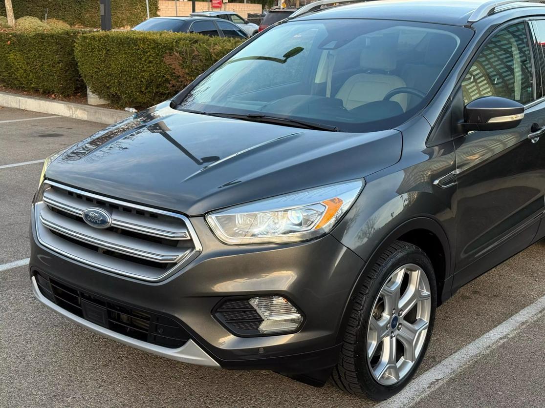 2017 Ford Escape Titanium photo 9